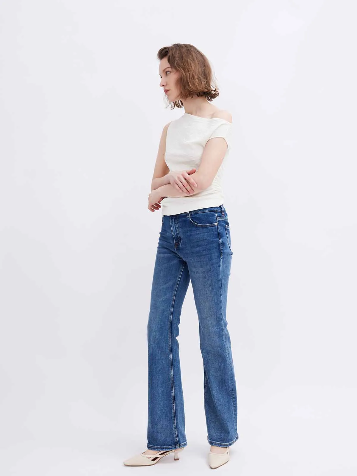 ASOBIO Slim High-Rise Stretch Flare Jeans