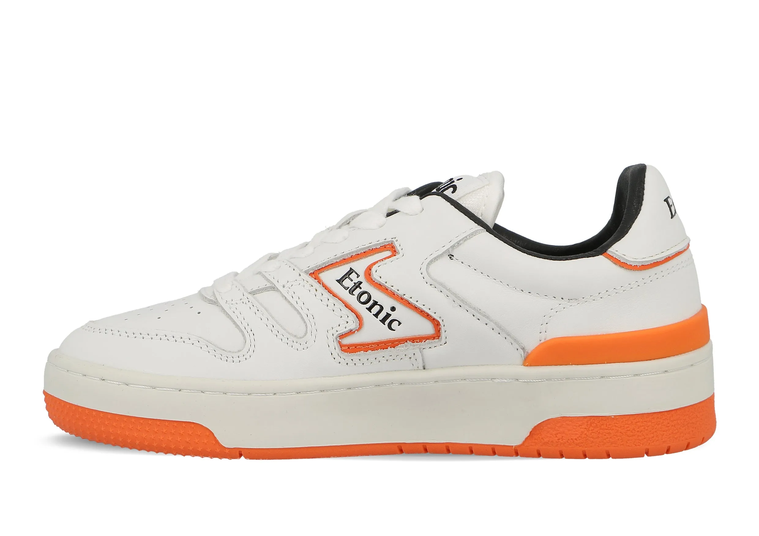 Etonic B481 sneakers in white leather with orange details and white midsole with orange bottom outsole.