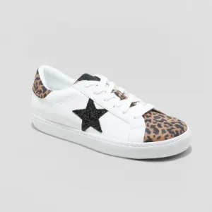 Open Box - Universal Thread Women's Low Top Faux Leather Lace-Up Sneakers Memory Foam Star